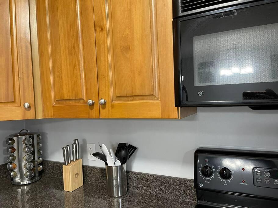 Cheerful 3-Bedrooms With Free Parking On Premises Tallahassee Eksteriør billede